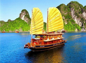 halong bay cruise vietnam