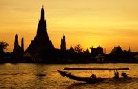 Voyages Thailande: L'autre visage de la Thailande, visite wat arun - temple l'aurore