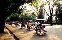visite hanoi en cyclos pousse, voyage de luxe au vietnam