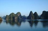 voyages vietnam: decouverte Nord est en moto, croisiere baie halong